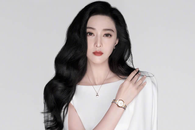 尚雯婕直播回应柏拉图被立案侦查:侦查阶段,相信法律”