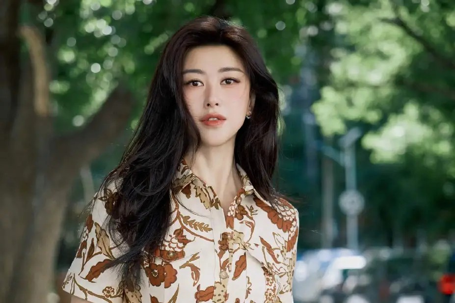 韩国女星朴昭妍:为丈夫曹侑珉加油,姐弟恋甜度爆表