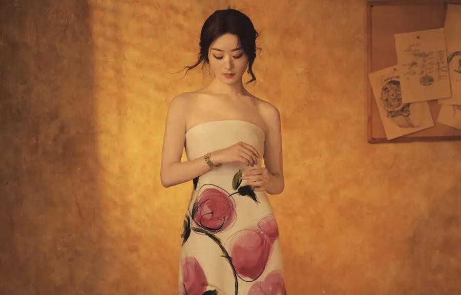 BLACKPINK金智秀挑战动作戏,林珍娜狂练钢丝特技